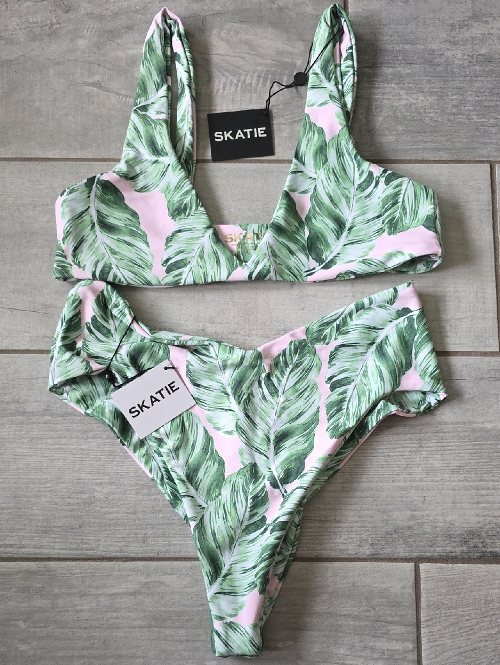 ✨️Skatie✨️ Pink and Green Tropical Leaf Bikini: Melly BOTTOMS only! 👙🏖🌞 RARE!